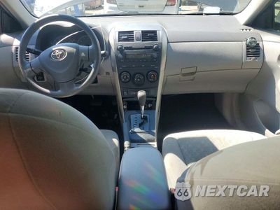 Zdjęcie 8 z 12 samochodu: 2009 TOYOTA COROLLA LE VIN:1NXBU40E69Z024885 - miniatura