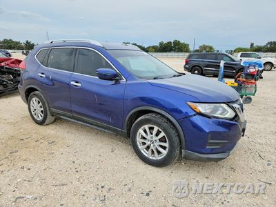 Czwarte zdjęcie samochodu z boku: 2017 NISSAN ROGUE SV VIN:KNMAT2MT5HP538918 - miniatura
