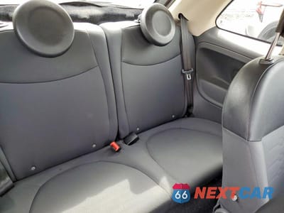 Zdjęcie 11 z 13 samochodu: 2012 FIAT 500 POP VIN:3C3CFFAR8CT299051 - miniatura