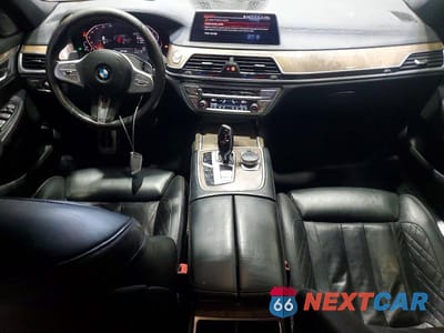 Zdjęcie 8 z 12 samochodu: 2020 BMW 740 I VIN:WBA7T2C08LGL18129 - miniatura