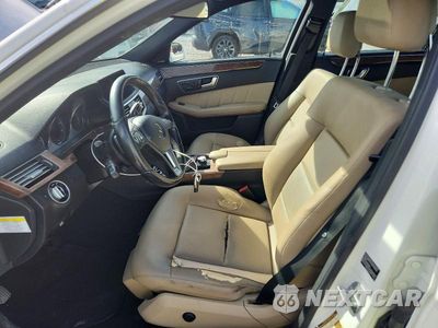 Zdjęcie 7 z 12 samochodu: 2013 MERCEDES-BENZ E 350 VIN:WDDHF5KB9DA709657 - miniatura