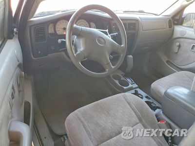 Zdjęcie 8 z 12 samochodu: 2004 TOYOTA TACOMA PRERUNNER V6 VIN:5TESN92NX4Z323629 - miniatura