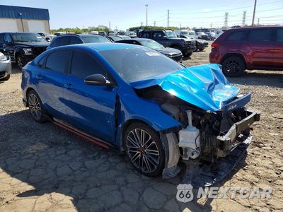 Czwarte zdjęcie samochodu z boku: 2022 KIA FORTE GT VIN:3KPF44AC9NE475921 - miniatura