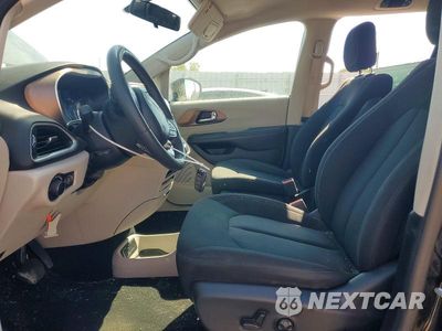Zdjęcie 7 z 14 samochodu: 2022 CHRYSLER VOYAGER LX VIN:2C4RC1CGXNR226282 - miniatura