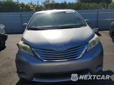 Piąte zdjęcie samochodu w środku: 2011 TOYOTA SIENNA LIMITED 7-PASSENGER VIN:5TDYK3DC7BS131090 - miniatura