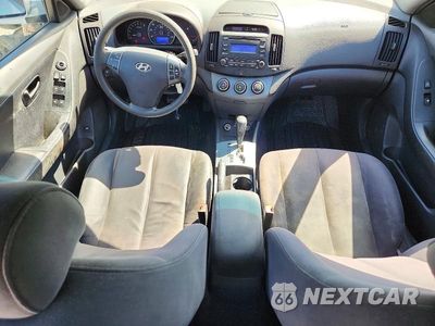 Zdjęcie 8 z 12 samochodu: 2009 HYUNDAI ELANTRA SE VIN:KMHDU46D39U659781 - miniatura