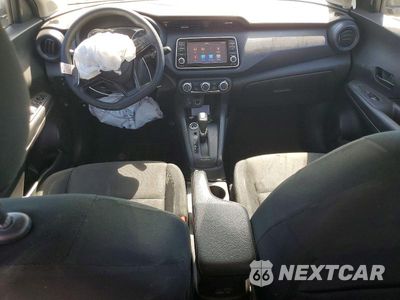 Zdjęcie 8 z 13 samochodu: 2024 NISSAN KICKS S VIN:3N1CP5BV0RL532947 - miniatura