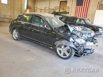 Czwarte zdjęcie samochodu z boku: 2010 MERCEDES-BENZ C 300 4MATIC VIN:WDDGF8BB0AF440217 - miniatura