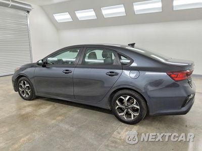 Drugie zdjęcie samochodu z przodu: 2021 KIA FORTE LXS VIN:3KPF24AD0ME315973 - miniatura