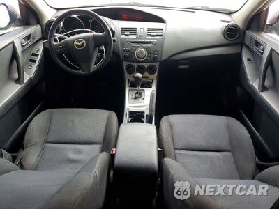 Zdjęcie 8 z 12 samochodu: 2011 MAZDA 3 I VIN:JM1BL1UF3B1423656 - miniatura