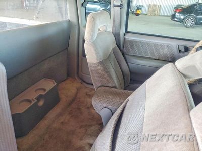 Zdjęcie 11 z 13 samochodu: 1997 GMC SONOMA VIN:1GTCS19X7V8509850 - miniatura