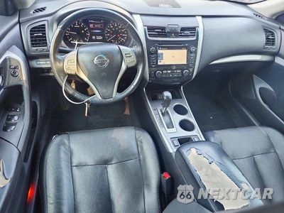Zdjęcie 8 z 12 samochodu: 2013 NISSAN ALTIMA 2.5 VIN:1N4AL3AP5DC283790 - miniatura