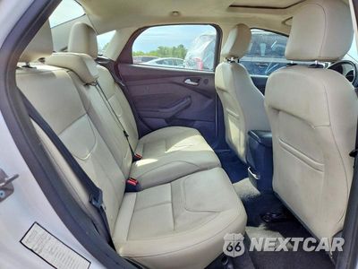 Zdjęcie 10 z 12 samochodu: 2018 FORD FOCUS TITANIUM VIN:1FADP3J2XJL252889 - miniatura