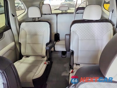 Zdjęcie 10 z 13 samochodu: 2025 GMC ACADIA DENALI VIN:1GKENLRS5SJ134114 - miniatura