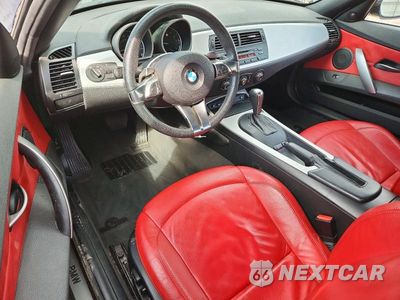 Zdjęcie 8 z 12 samochodu: 2007 BMW Z4 3.0SI VIN:4USBU53597LX02970 - miniatura