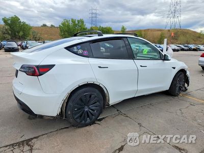 Trzecie zdjęcie samochodu z tyłu: 2020 TESLA MODEL Y VIN:5YJYGDEE6LF006725 - miniatura