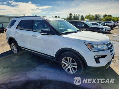 Czwarte zdjęcie samochodu z boku: 2018 FORD EXPLORER XLT VIN:1FM5K8D89JGA64217 - miniatura