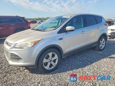 2015 FORD ESCAPE SE 1FMCU0G90FUB03938 - główne zdjęcie licytacji z USA - miniatura