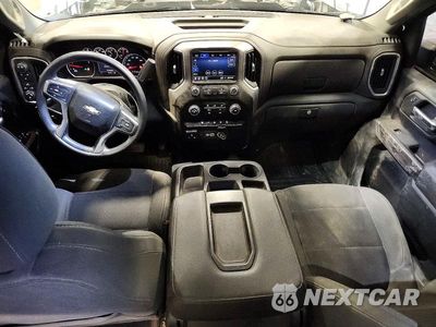 Zdjęcie 8 z 13 samochodu: 2021 CHEVROLET SILVERADO K2500 HEAVY DUTY LT VIN:1GC1YNEY2MF257575 - miniatura