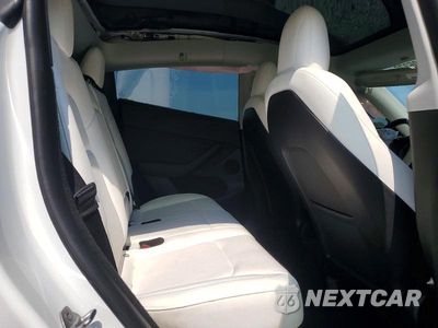 Zdjęcie 19 z 24 samochodu: 2023 TESLA MODEL Y VIN:7SAYGDEE3PF606062 - miniatura