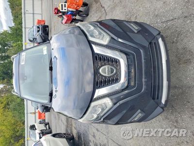 Piąte zdjęcie samochodu w środku: 2018 NISSAN ROGUE SL VIN:JN8AT2MV9JW310454 - miniatura