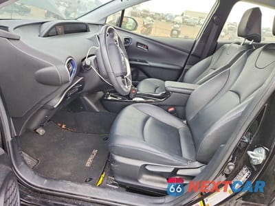 Zdjęcie 7 z 12 samochodu: 2016 TOYOTA PRIUS THREE TOURING VIN:JTDKARFU4G3022077 - miniatura