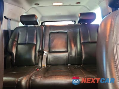 Zdjęcie 10 z 13 samochodu: 2007 GMC YUKON XL DENALI VIN:1GKFK66827J197685 - miniatura