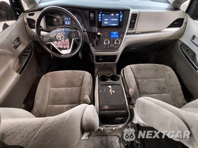 Zdjęcie 8 z 13 samochodu: 2015 TOYOTA SIENNA LE VIN:5TDKK3DC4FS680788 - miniatura