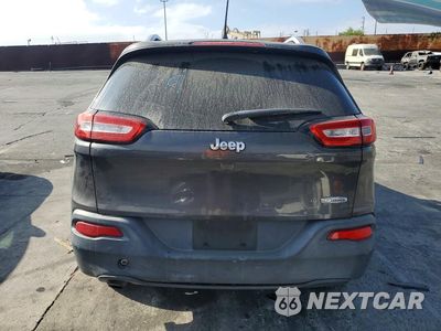 Zdjęcie 6 z 12 samochodu: 2017 JEEP CHEROKEE LATITUDE VIN:1C4PJLCB1HW592544 - miniatura