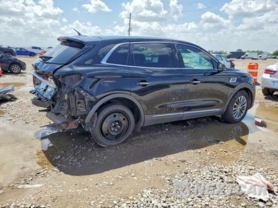 Trzecie zdjęcie samochodu z tyłu: 2018 LINCOLN MKX SELECT VIN:2LMPJ6KR1JBL12449 - miniatura