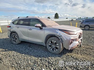 Czwarte zdjęcie samochodu z boku: 2022 TOYOTA HIGHLANDER HYBRID XLE VIN:5TDGBRCH6NS542562 - miniatura