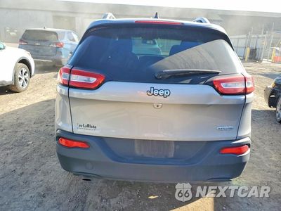 Zdjęcie 6 z 13 samochodu: 2016 JEEP CHEROKEE LATITUDE VIN:1C4PJLCB8GW177204 - miniatura
