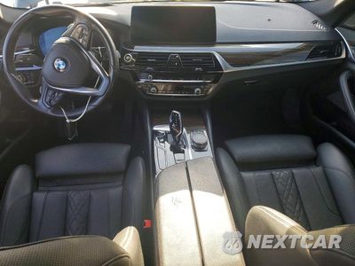 Zdjęcie 8 z 12 samochodu: 2021 BMW 540 I VIN:WBA53BJ05MCF98727 - miniatura