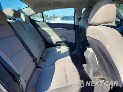 Zdjęcie 10 z 12 samochodu: 2018 HYUNDAI ELANTRA SE VIN:5NPD74LF6JH225449 - miniatura