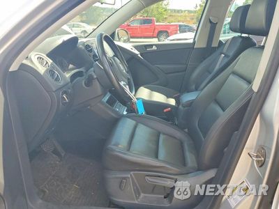 Zdjęcie 7 z 12 samochodu: 2015 VOLKSWAGEN TIGUAN S VIN:WVGBV7AX4FW105740 - miniatura