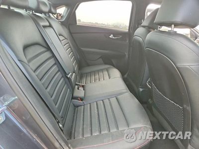 Zdjęcie 10 z 12 samochodu: 2023 KIA FORTE GT VIN:3KPF44AC0PE541078 - miniatura