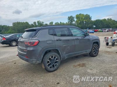 Trzecie zdjęcie samochodu z tyłu: 2020 JEEP COMPASS TRAILHAWK VIN:3C4NJDDB8LT220872 - miniatura