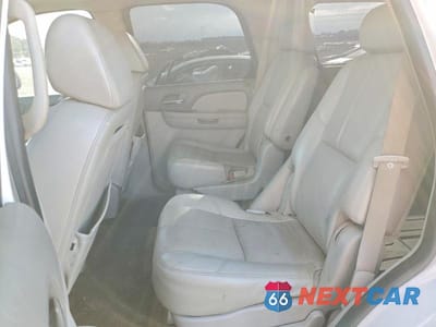 Zdjęcie 10 z 12 samochodu: 2007 CHEVROLET TAHOE K1500 VIN:1GNFK13077R365973 - miniatura
