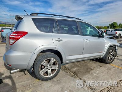 Trzecie zdjęcie samochodu z tyłu: 2010 TOYOTA RAV4 SPORT VIN:JTMRK4DV7A5089097 - miniatura