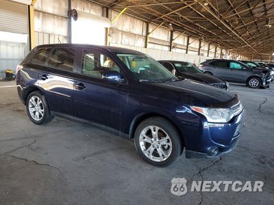 Czwarte zdjęcie samochodu z boku: 2014 MITSUBISHI OUTLANDER SE VIN:JA4AD3A34EZ014712 - miniatura