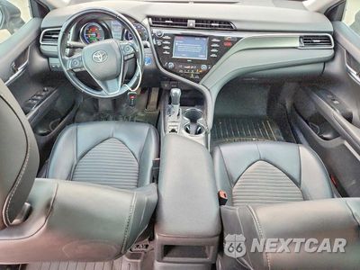 Zdjęcie 8 z 13 samochodu: 2020 TOYOTA CAMRY SE VIN:4T1G31AK2LU531530 - miniatura