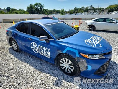 Czwarte zdjęcie samochodu z boku: 2019 TOYOTA CAMRY L VIN:4T1B11HK3KU203361 - miniatura