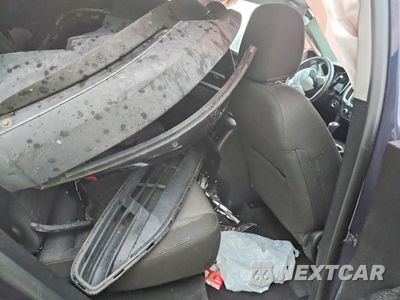 Zdjęcie 11 z 13 samochodu: 2018 CHEVROLET EQUINOX LT VIN:3GNAXTEX8JS523341 - miniatura