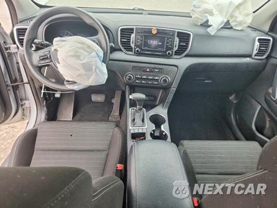 Zdjęcie 8 z 13 samochodu: 2018 KIA SPORTAGE LX VIN:KNDPMCAC7J7455269 - miniatura