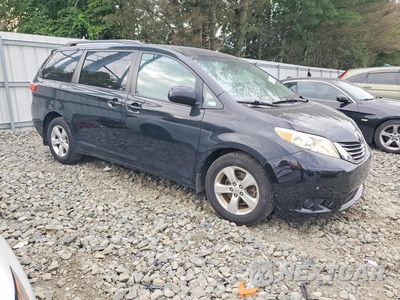 Czwarte zdjęcie samochodu z boku: 2016 TOYOTA SIENNA LE VIN:5TDKK3DC2GS751343 - miniatura