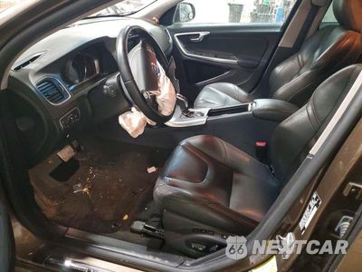 Zdjęcie 7 z 13 samochodu: 2017 VOLVO V60 CROSS COUNTRY PREMIER VIN:YV440MWK5H1024413 - miniatura