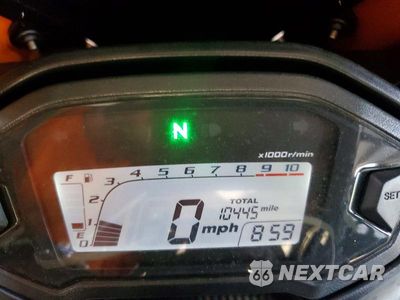 Zdjęcie 7 z 9 samochodu: 2017 HONDA CBR500 R VIN:MLHPC4467H5400810 - miniatura