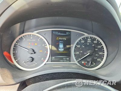 Zdjęcie 9 z 12 samochodu: 2017 NISSAN SENTRA SR VIN:3N1AB7AP8HY354260 - miniatura