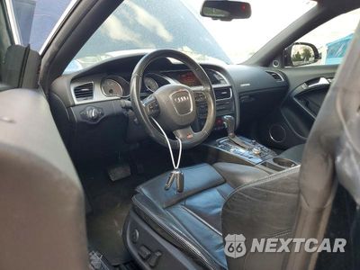 Zdjęcie 8 z 12 samochodu: 2009 AUDI S5 QUATTRO VIN:WAURV78T49A013967 - miniatura