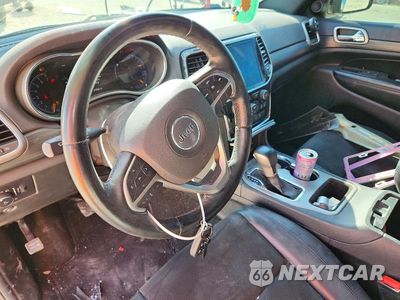 Zdjęcie 8 z 13 samochodu: 2022 JEEP GRAND CHEROKEE LAREDO E VIN:1C4RJEAG2NC153658 - miniatura